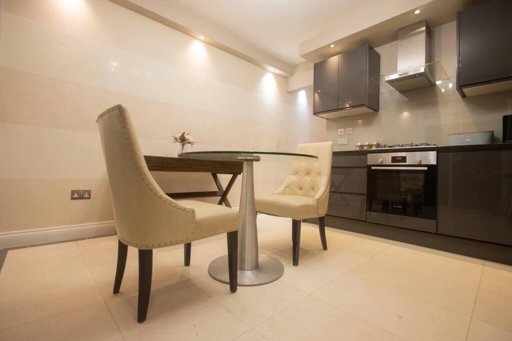 Oikoshomes Three Bedroom Flat In Лондон Экстерьер фото
